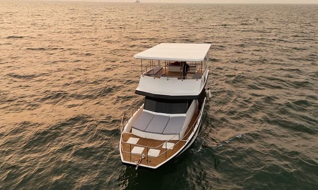 yacht in goa for rent